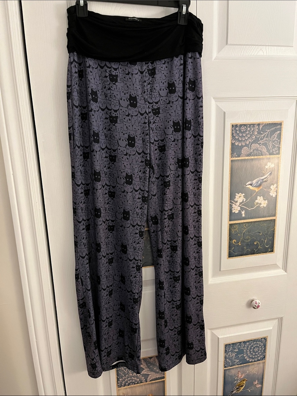 Wide Leg Fold-Over Waist Cat Print Pants - Black & Gray